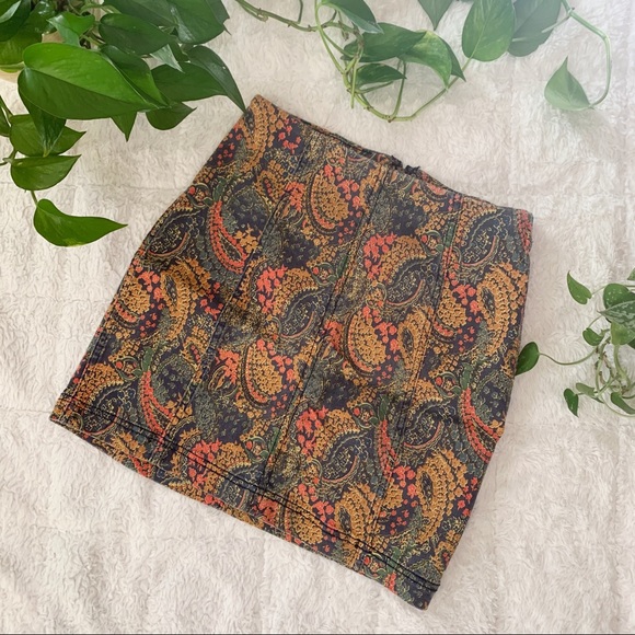 Free People Dresses & Skirts - Free People vintage paisley miniskirt